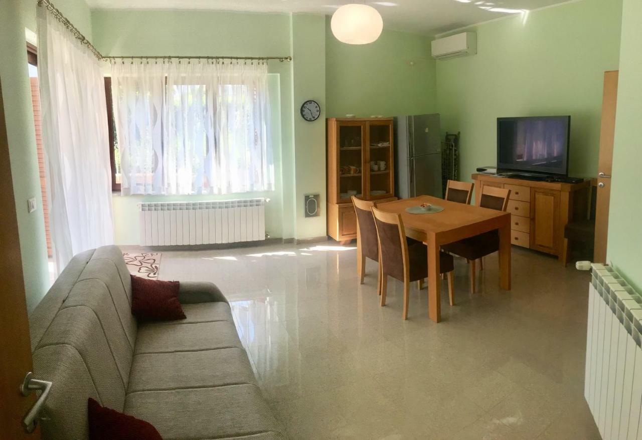 Stoja Apartment Póla Kültér fotó